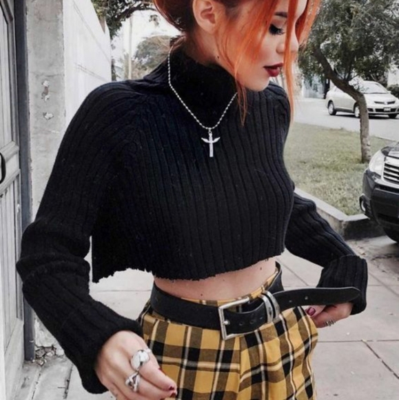 Meet your Posher, Sarah - Picture 1 of 5